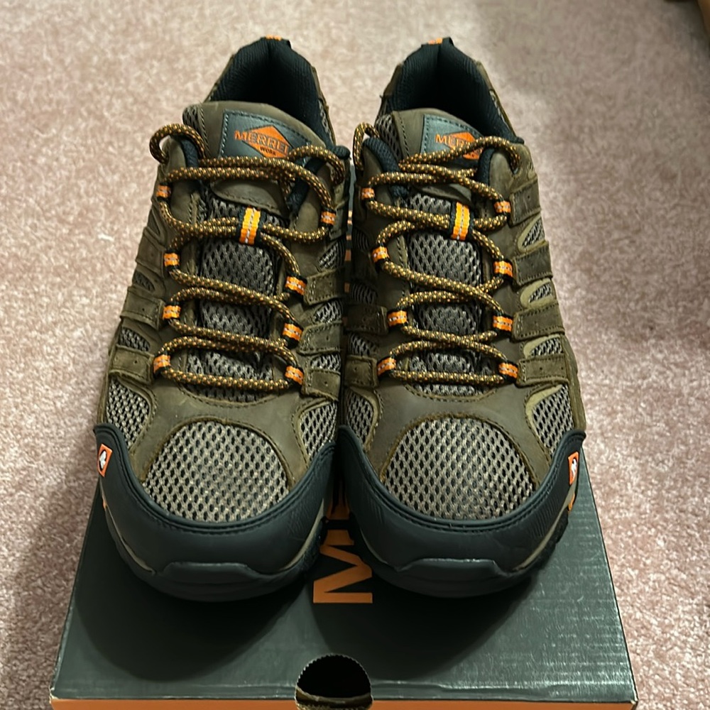 Merrell men’s size 9.5 Moab vertex vent sr